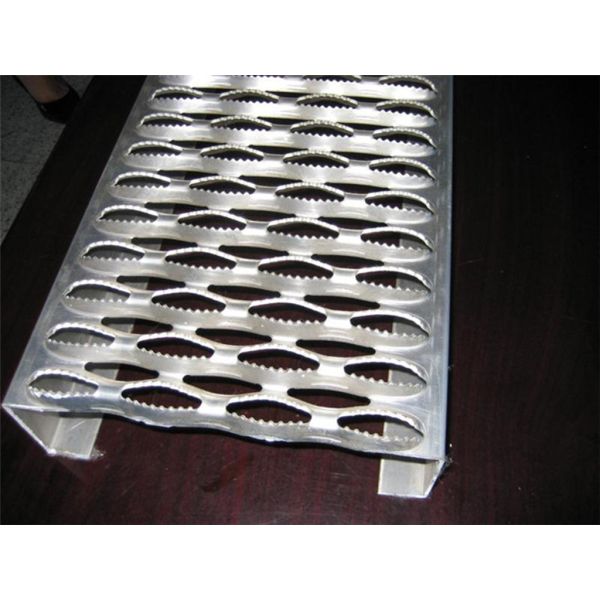 Buy Light Weight Anti Skid Metal Plate Grip Strut Plank Grating For Walkway at wholesale prices
