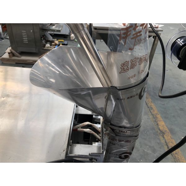 Color Touch Screen Powder Packing Machine For Chilli Powder / Coffee Powder