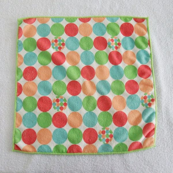 Buy Dot printed towel at wholesale prices