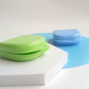 Custom Order Accepted Recyclable Portable Plastic Braces Box for Freely