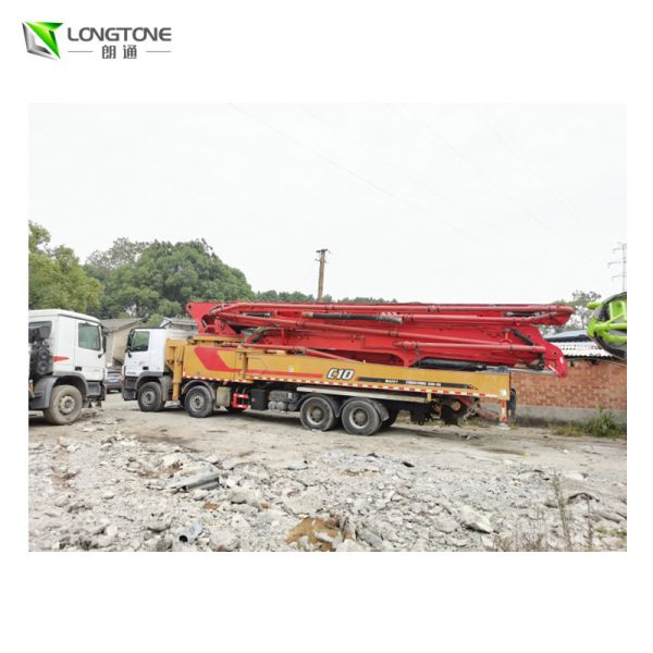 Buy Second Hand Putzmeister Concrete Pump Truck With 37/42/52m Pump at wholesale prices