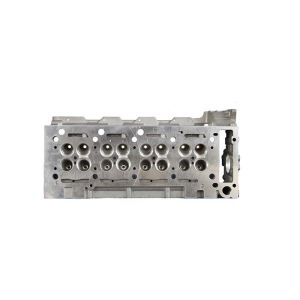 MERCEDES BENZ OM611 Engine Cylinder Head