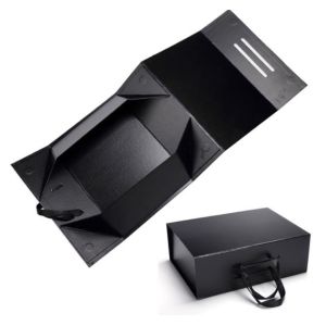 Aseptic Debossing Garment Gift Boxes Magnetic Closure Folding Packaging SGS