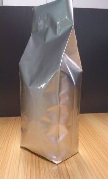 Buy Plain Silver Bottom Plastic Pouches Packaging Recyclable Heat Seal at wholesale prices
