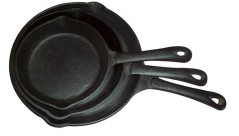 cast iron frypan