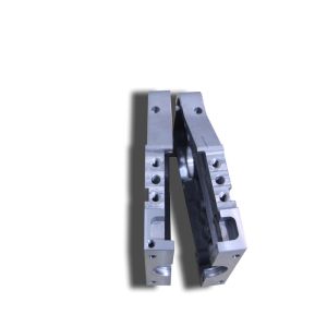 Precision Metal Turning Parts Engine Cylinder For Auto Accessories