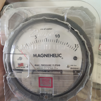 Quality Dwyer Series 2000 Magnehelic Differential Pressure Gauge (0–15 cm w.c.) for sale