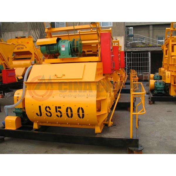Small Trailer Hopper Concrete Mixer Machine High Production Efficiency