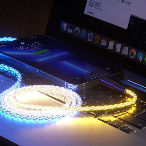 Glowing Braided Charging Cable 1m Length Aluminum Connector Tangle-Free Black