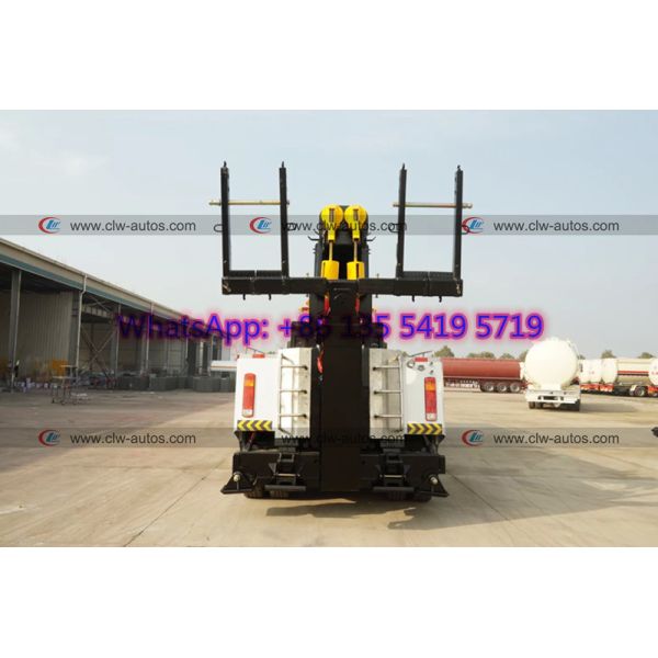 HOWO 8x4 371HP 420HP 360 Degree Rotation Road Wrecker Truck