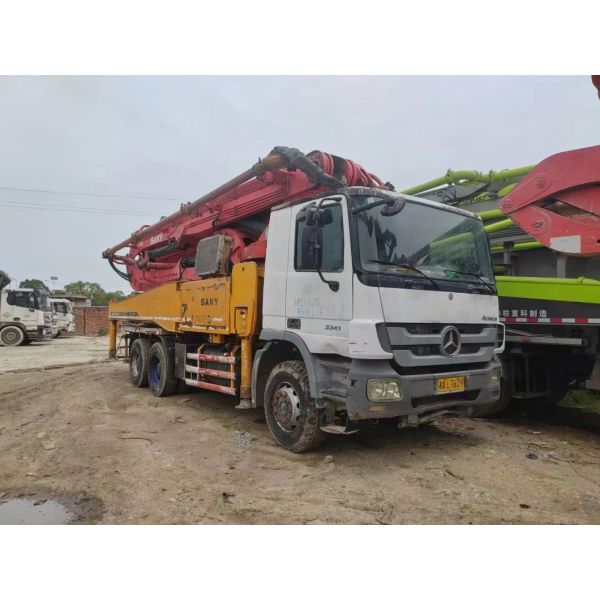 Truck Mounted Pump 25m Concrete Boom Pump Mercedes Benz Used Concrete Pump Truck
