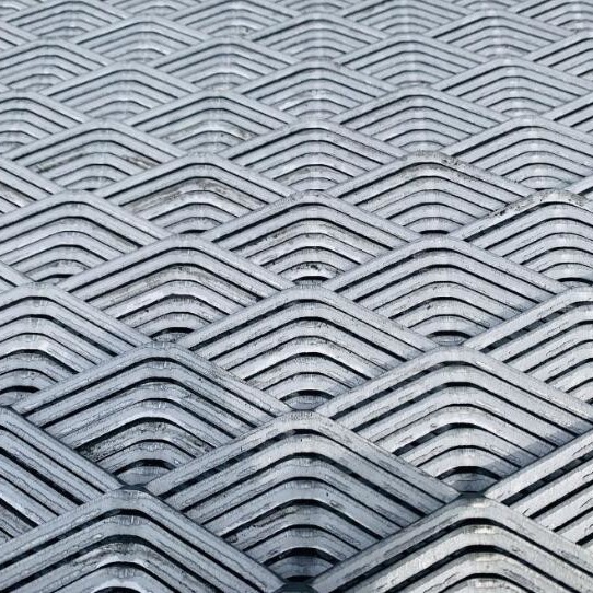 Buy 9 Gauge Galvanized Expanded Metal Mesh Aluminum Wire Mesh Panel at wholesale prices