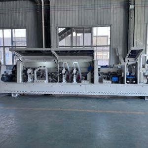 Precision Automatic Edge Banding Machine 380V / 50Hz 6600x900x1600mm