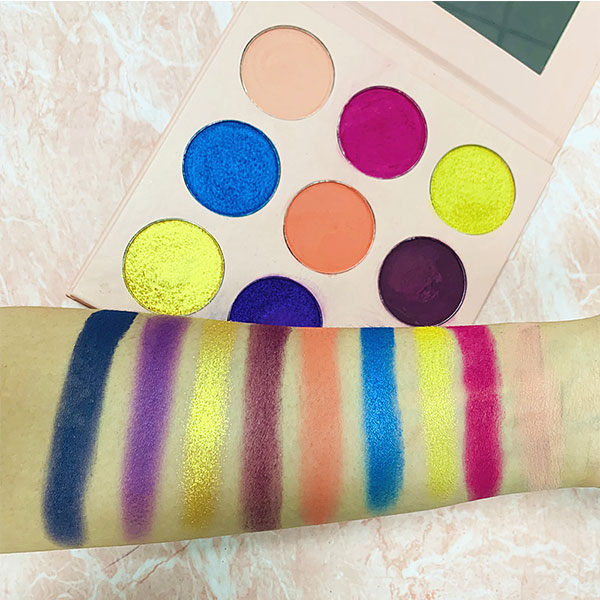2020 Hot In Stock Waterproof OEM ODM Shimmer Makeup Eyeshadow Palette