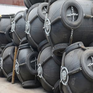 Rubber Simple Installation Pneumatic Fender With High Durability
