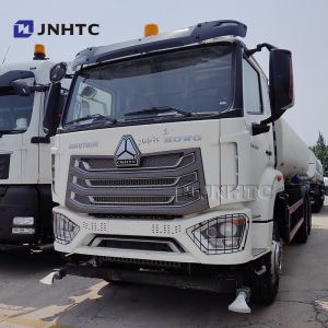 Best Price Howo Water Tanker Truck 6x4 20CBM Water Sprinkler Tank Truck