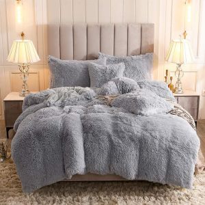 Crystal Velvet Plush Fluffy Bedding Four-piece Set Comforter with 100% Polyester