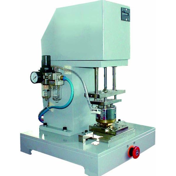 Relay Controlled Manual IC Card Implanting Machine For Implanting The Single Chips