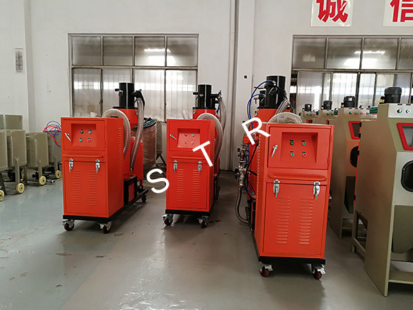 Portable Vacuum Sandblasting Equipment / Vacuum Sandblaster Removing Dirt on
