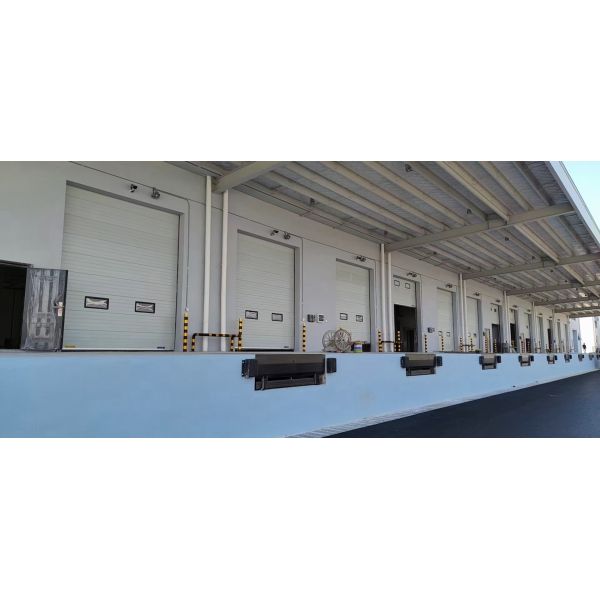 Large Auto Lift 40mm Panel Steel Sectional Door Motorized