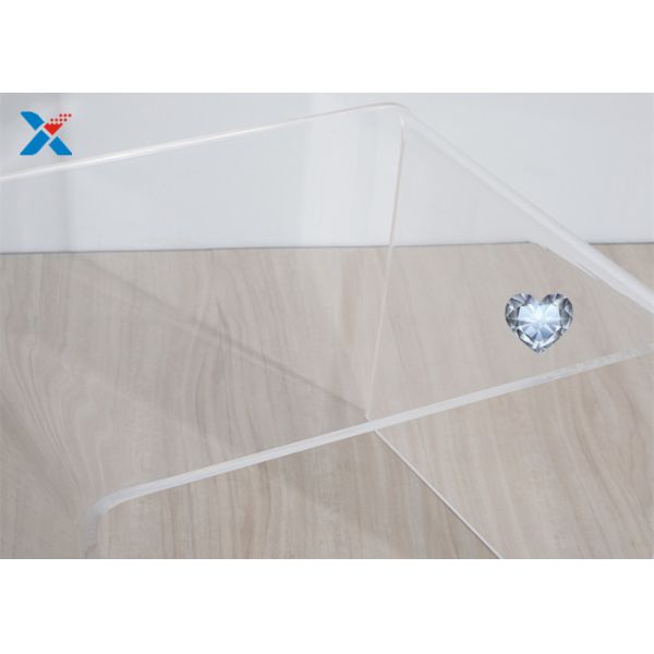 Modern Transparent Acrylic Furniture , Clear Acrylic Coffee Table In Living Room