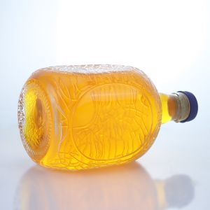 Unique Round Shape Embossed Food Grade Rum Vodka Whisky Tequila Gin Glass Bottle