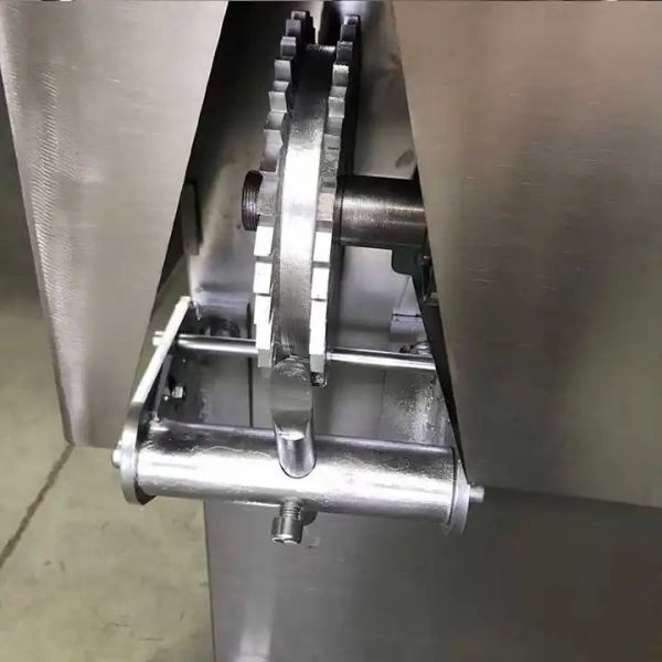 CE Food Processing Machines 750w 304 Stainless Steel Coconut Dehusking Machine