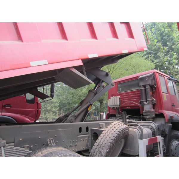 heavy loading HOWO dump Truck with Chassis with WABCO System / Strengthen Bumper