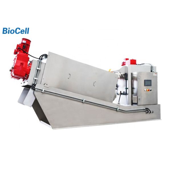 Buy 8.2KW Dispatch Mobile Sludge Dewatering Equipment Screw Press Machine at wholesale prices