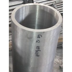 Quality Grade 2 Seamless Titanium Pipe Silvery Gray For Heat Exchanger for sale