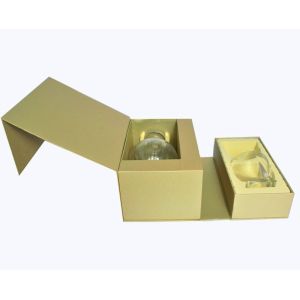 ODM Rigid Wine Bottle Gift Packaging With Double Inner Tray Metal Logo