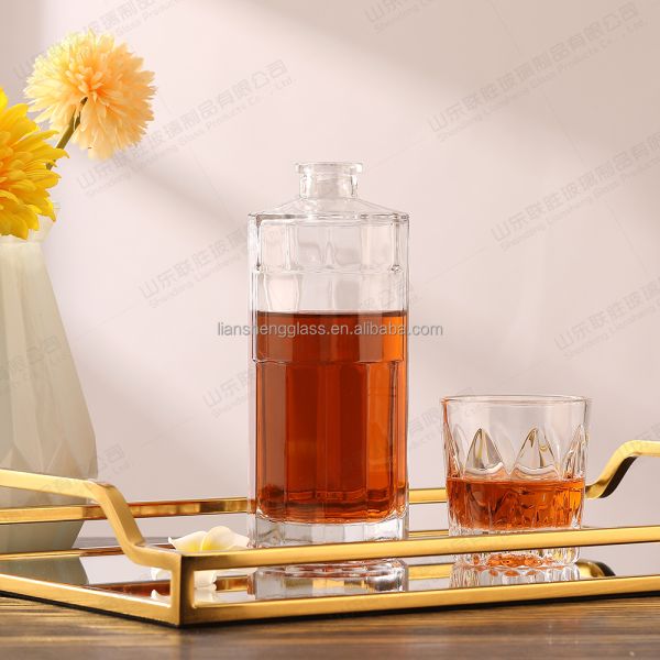 Transparent Wine Glass Bottle 250ml 500ml 700ml for Glass Bottle Surface Handling