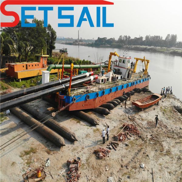 Low Price 6-20 Inch Cutter Suction Dredging Machine