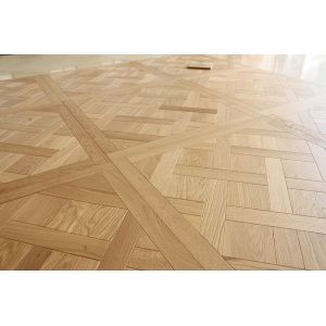 800x800x20mm Euro Oak Engineered wood Flooring, Brushed UV Lacquer Finish