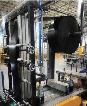 Eco-Friendly Laminate Line SPC EVA/IXPE Laminating Machine with Advanced