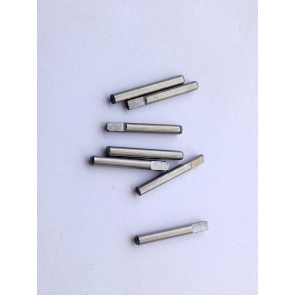90815000 Pin Side Lower Roller Guide is a part of the XLC7000