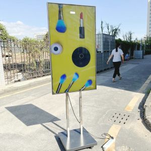 55inch Facing LCD Window Display Screen Smart Signage Menu Board 3000nits