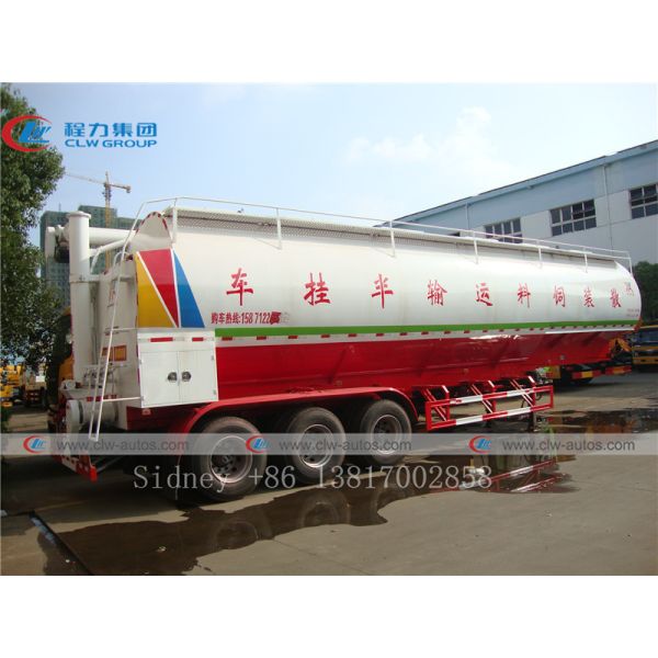 3 Axle 63CBM Bulk Feed Delivery Truck With Thickness 4mm Tank
