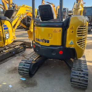 Original Brand Used Komatsu PC30 Mini Excavator 3 Ton Digger For Garden