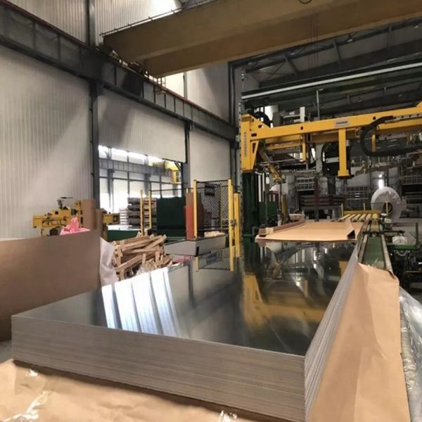 Buy ，diamond tread plate aluminum sheetAluminum Sheet , 1.2mm 0.5mm thick，black aluminum diamond plate，aluminum square plate at wholesale prices