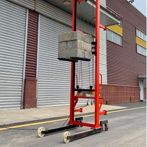AC Motor 300kg Brick Lifting Machine 3m-10m Height