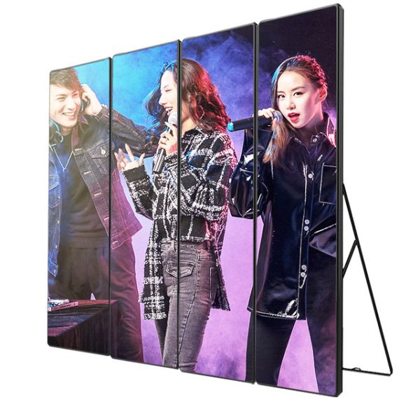 Wifi 4G SMD2121 P2.5 Mirror Poster Led Panel 1800cd/m2