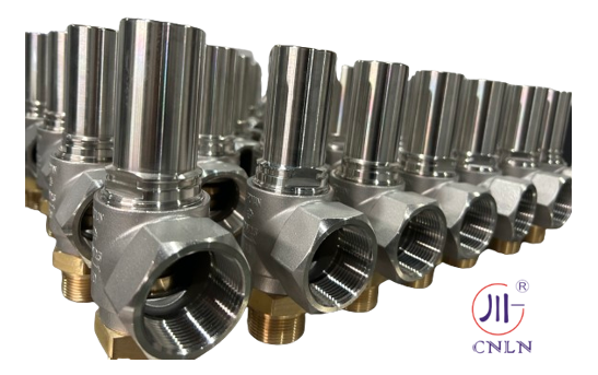 Quality Stainless Steel Cryogenic Safety Valve 3/8''-2'' -196°C to +120°C for sale