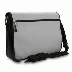 Quality polyester men messenger bag for sale