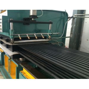 China Polyester Triangle V Belt Industrial Application Rubber Material on sale