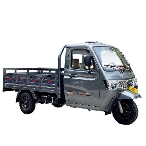 Buy 300cc Enclosed Cabin Heavy Loading Tricycle with Powerful Engine and Full-Closed Cabin at wholesale prices