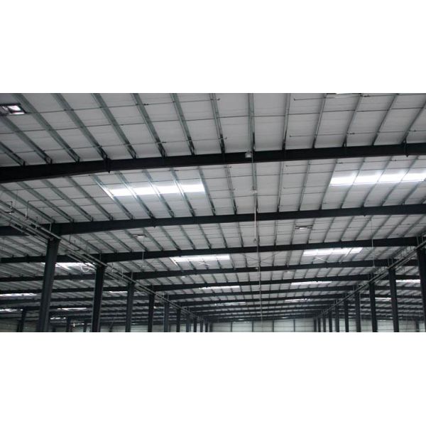 Fast Install Prefab Metal Warehouse Wind Resistance With Sandwich Panel Roof Cladding