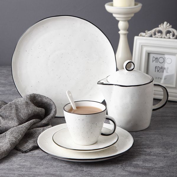 Buy Wearable 20.8cm 8 Inch Polish Pottery Ceramic Stoneware Plates at wholesale prices