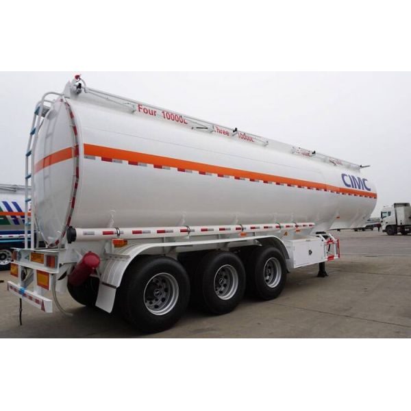 3 Axles Carbon Steel 30000 Liters Oil Tanker Trailer