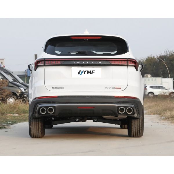 1980kg 2023 Model Chery Jetour X70 1.6 Tgdi-DCT Estate 7 Seats Electric Car